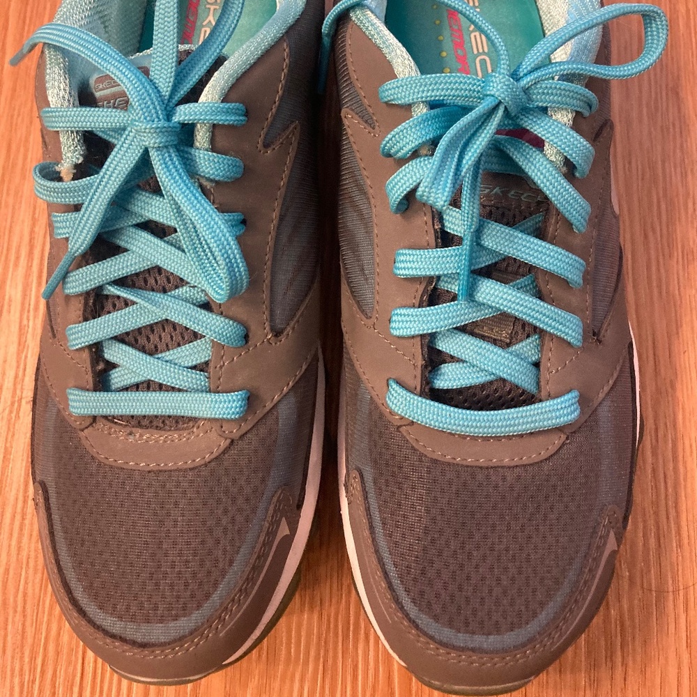 SKECHERS SPORT AIR CROSS TRAINER SNEAKER 7.5